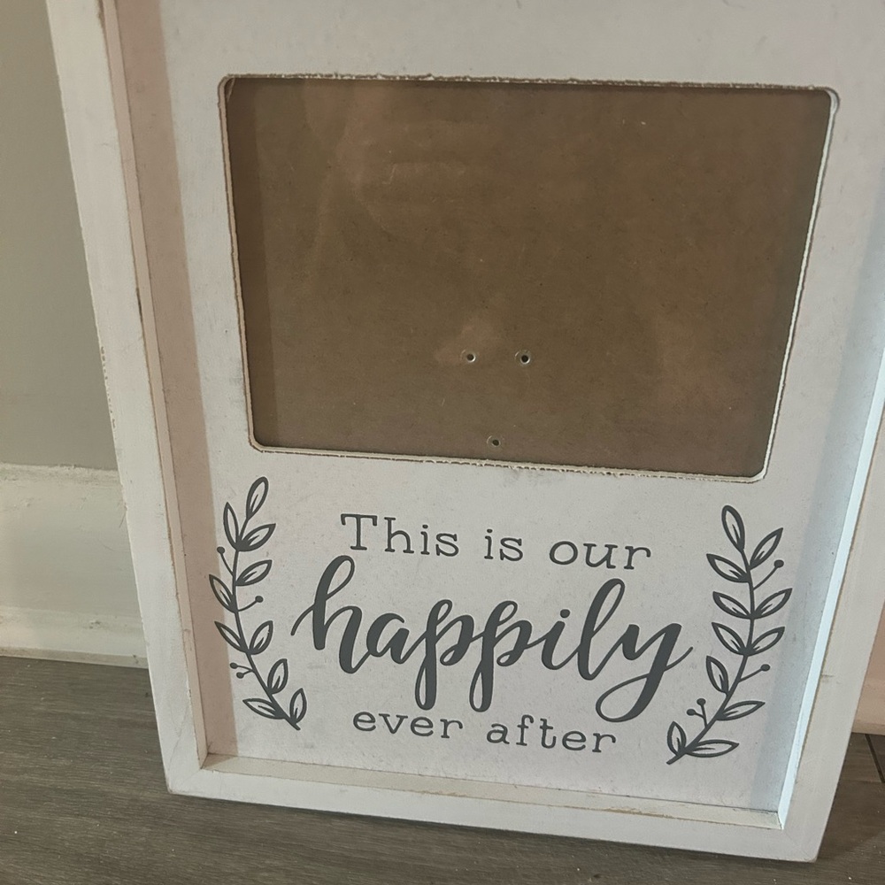 White 'Happily Ever After' Photo Frame